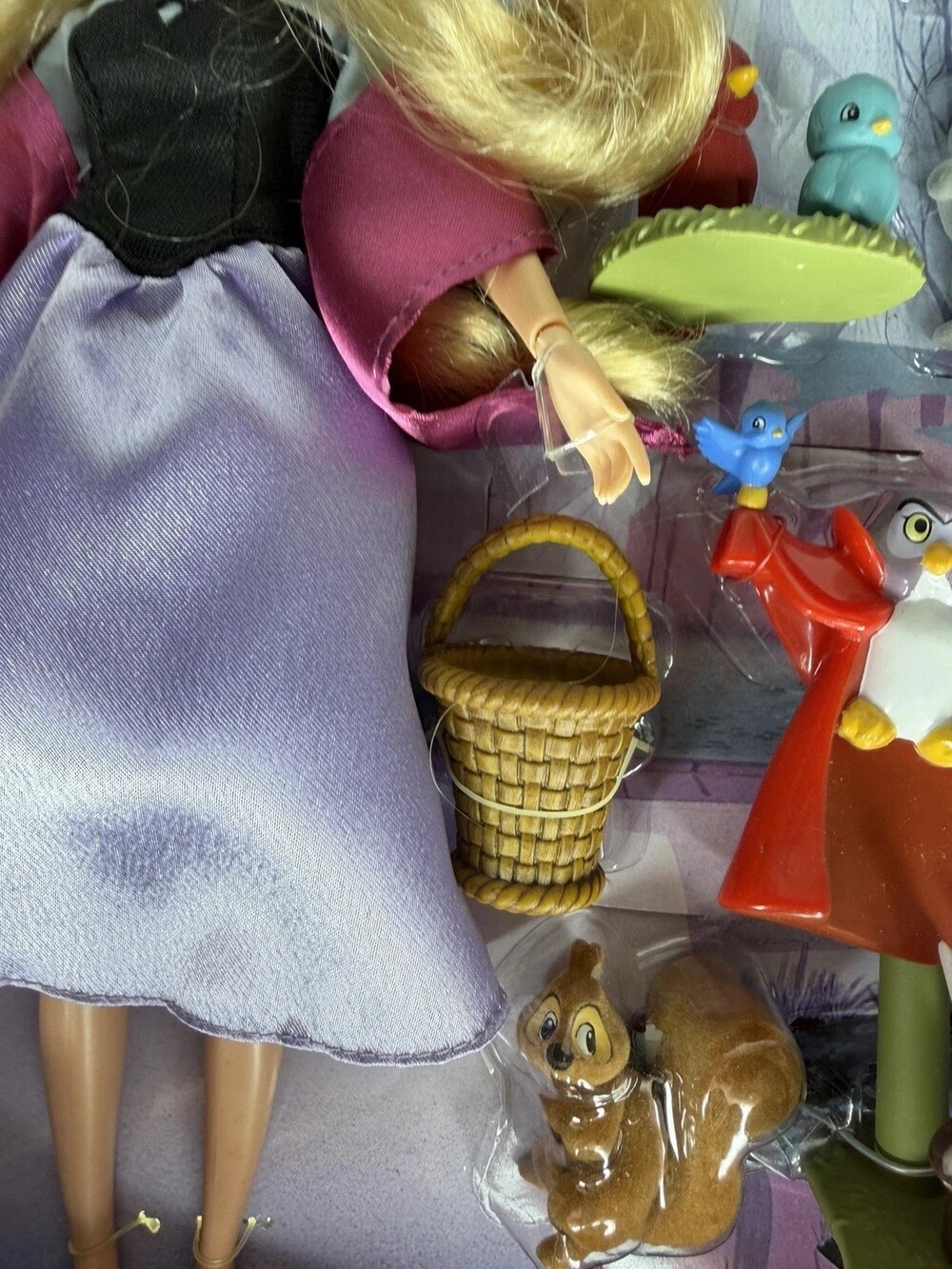 Disney Store Aurora Sleeping Beauty Deluxe Classic Singing Doll Out of Box - Picture 7 of 9